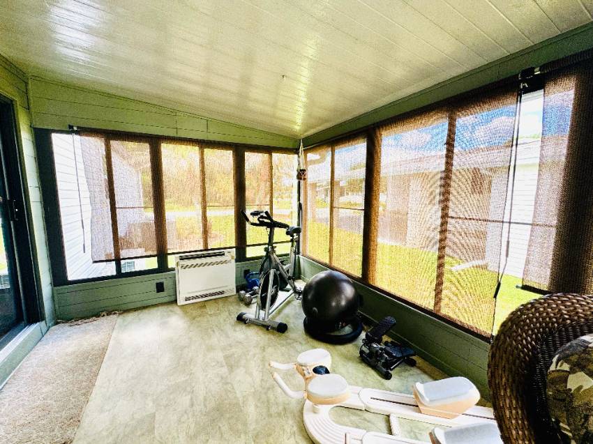 1374 Deverly Drive a Lakeland, FL Mobile or Manufactured Home for Sale